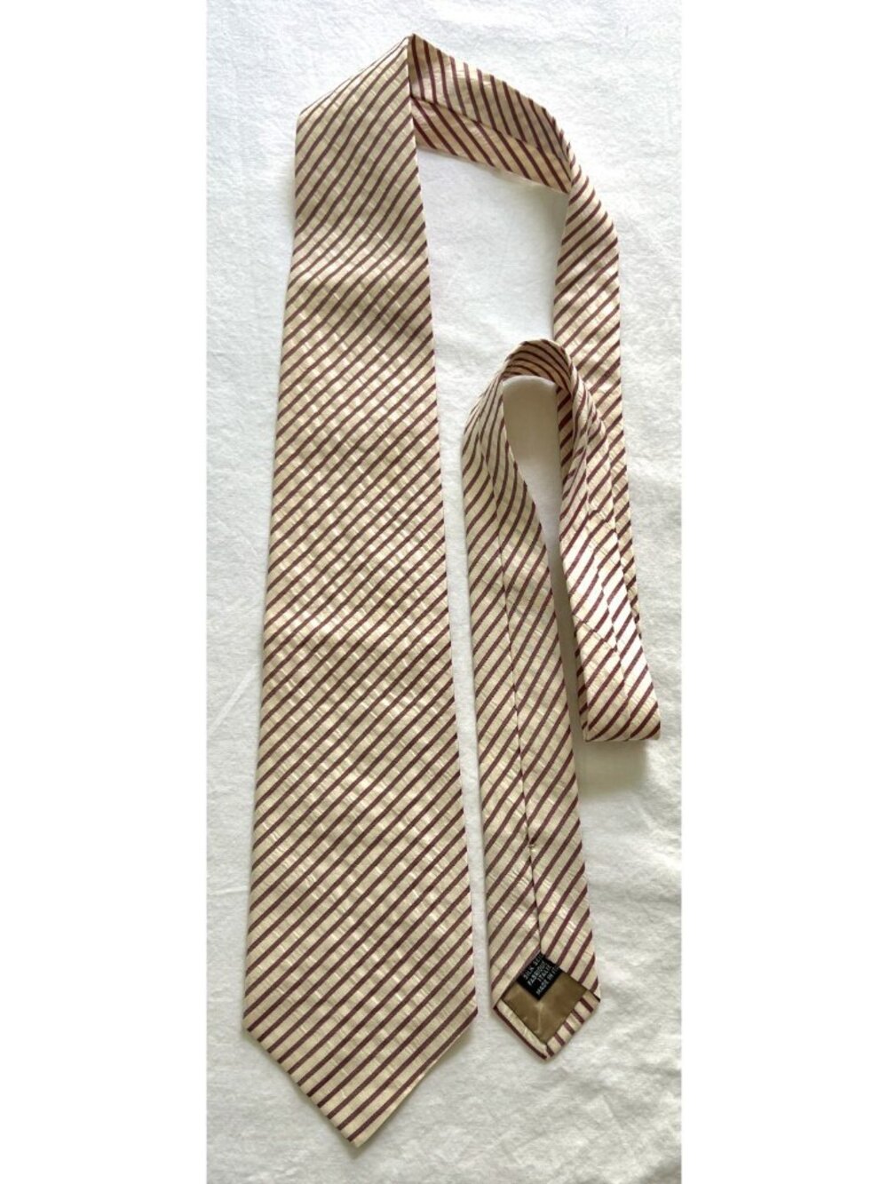 Boss Hugo Boss Ivory Cream & Purple Striped 100% Silk Tie Textured Italy